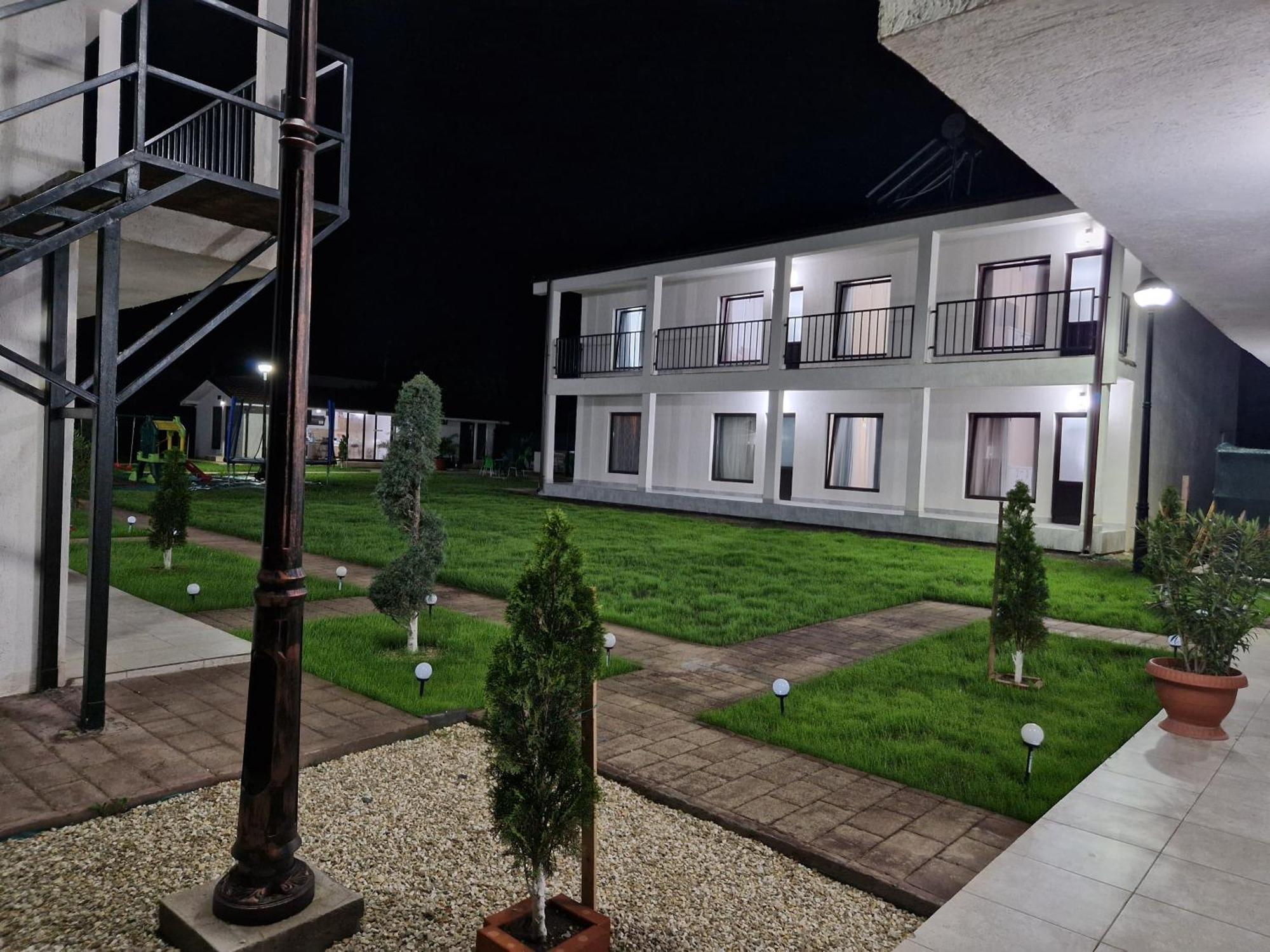 Complex Turistic N&S Hotel 2 Mai Luaran gambar